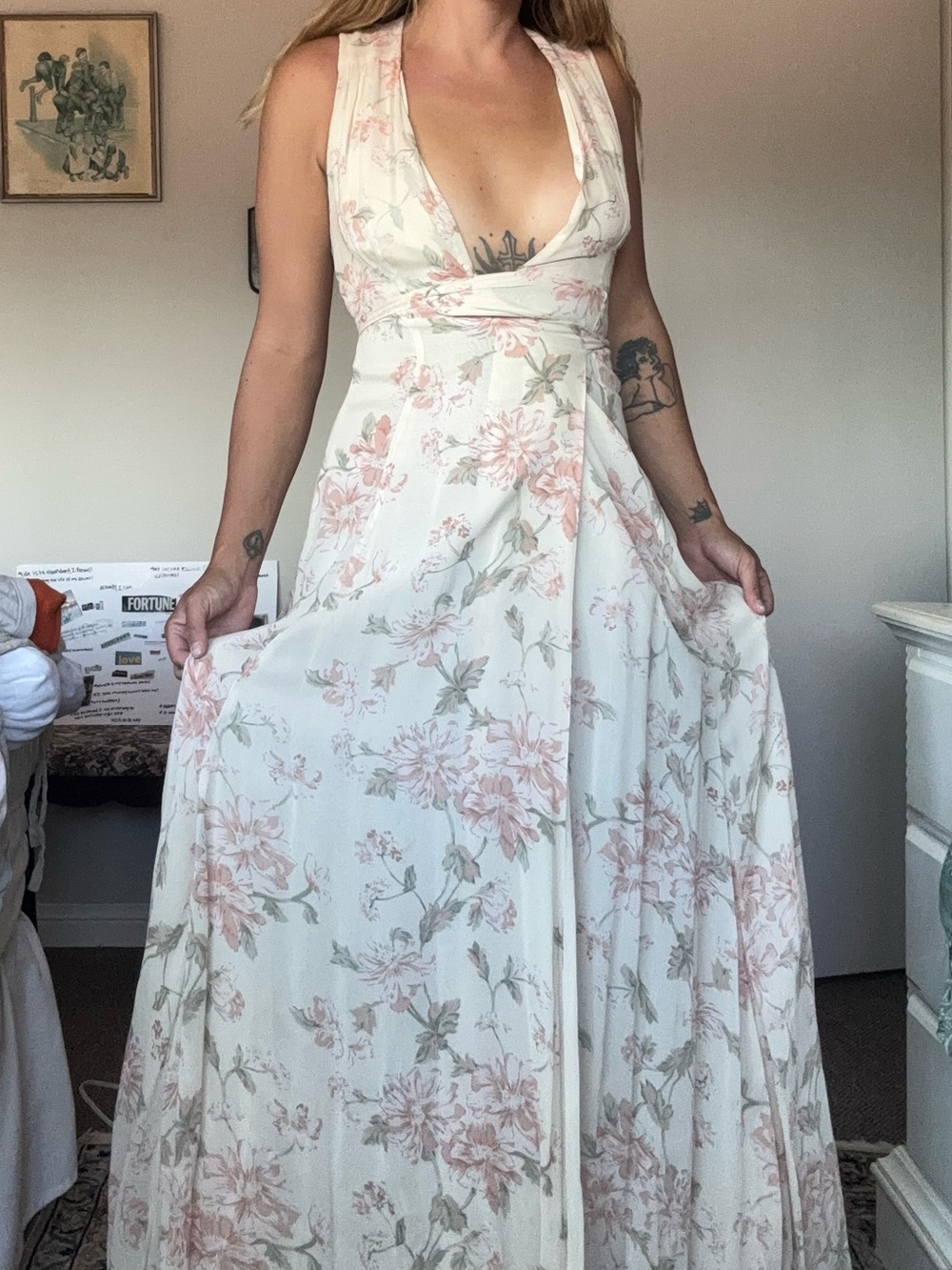 Dress - Picture 8 of 11
